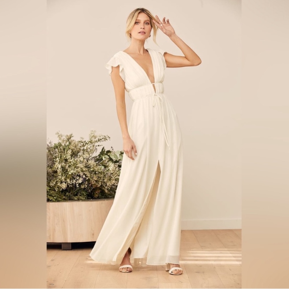 NWT Lulu’s Ivory Maxi Dress